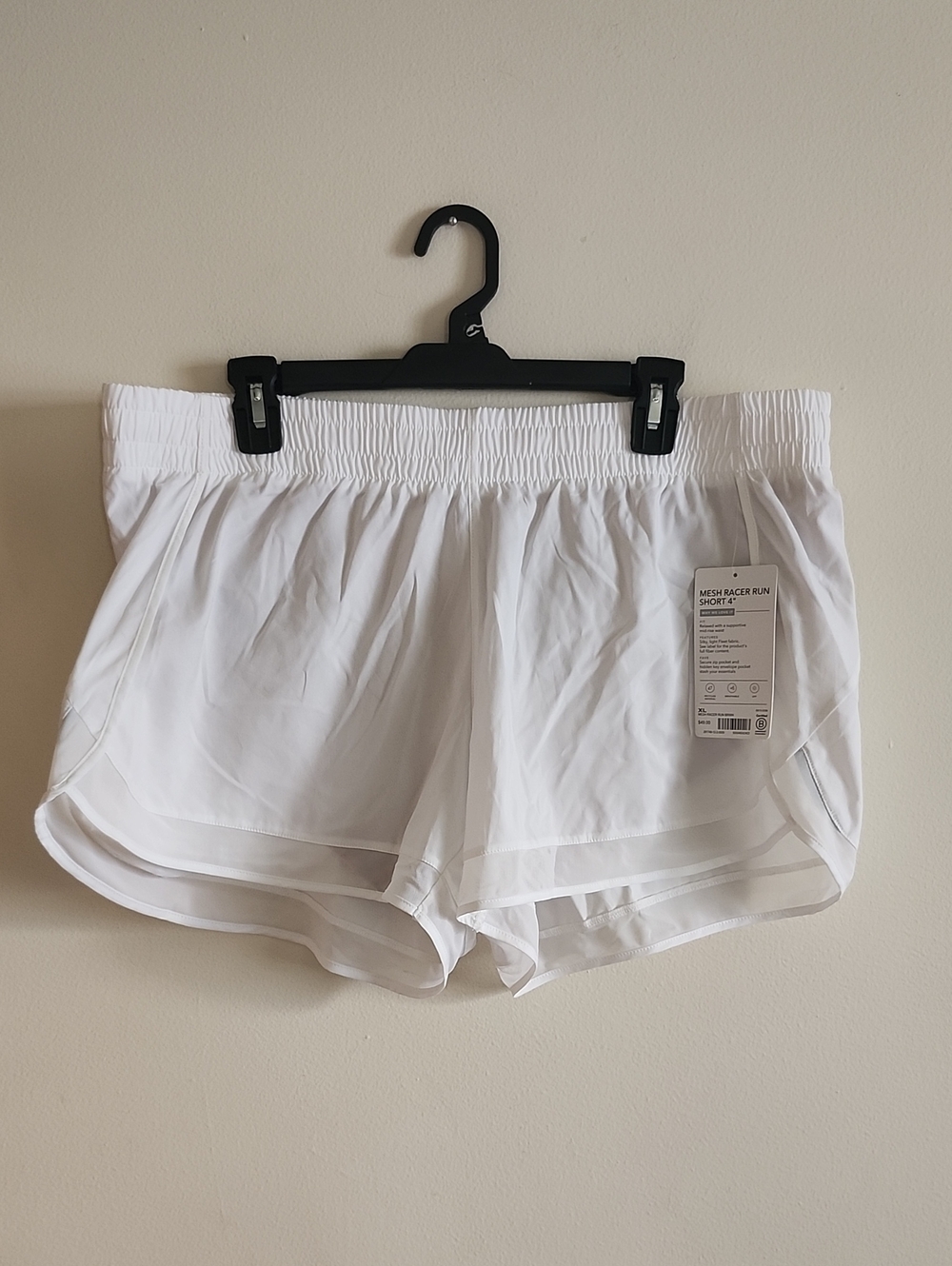 Athleta Mesh Racer Run Short 4" In White Womens XL.